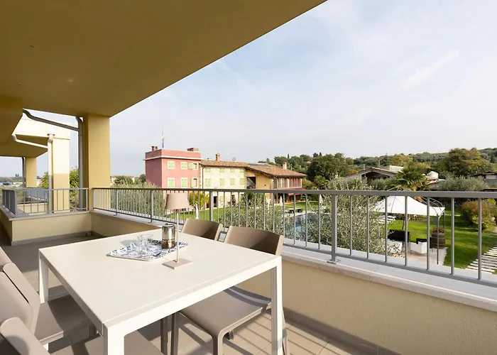 Le Campagnole Red アパート バルドリーノ